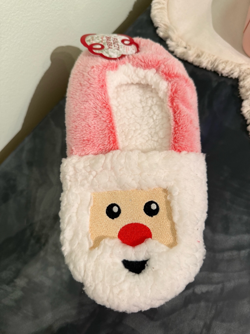 Fuzzy Santa Face Slippers new with tag size 6/7 women’s shoes